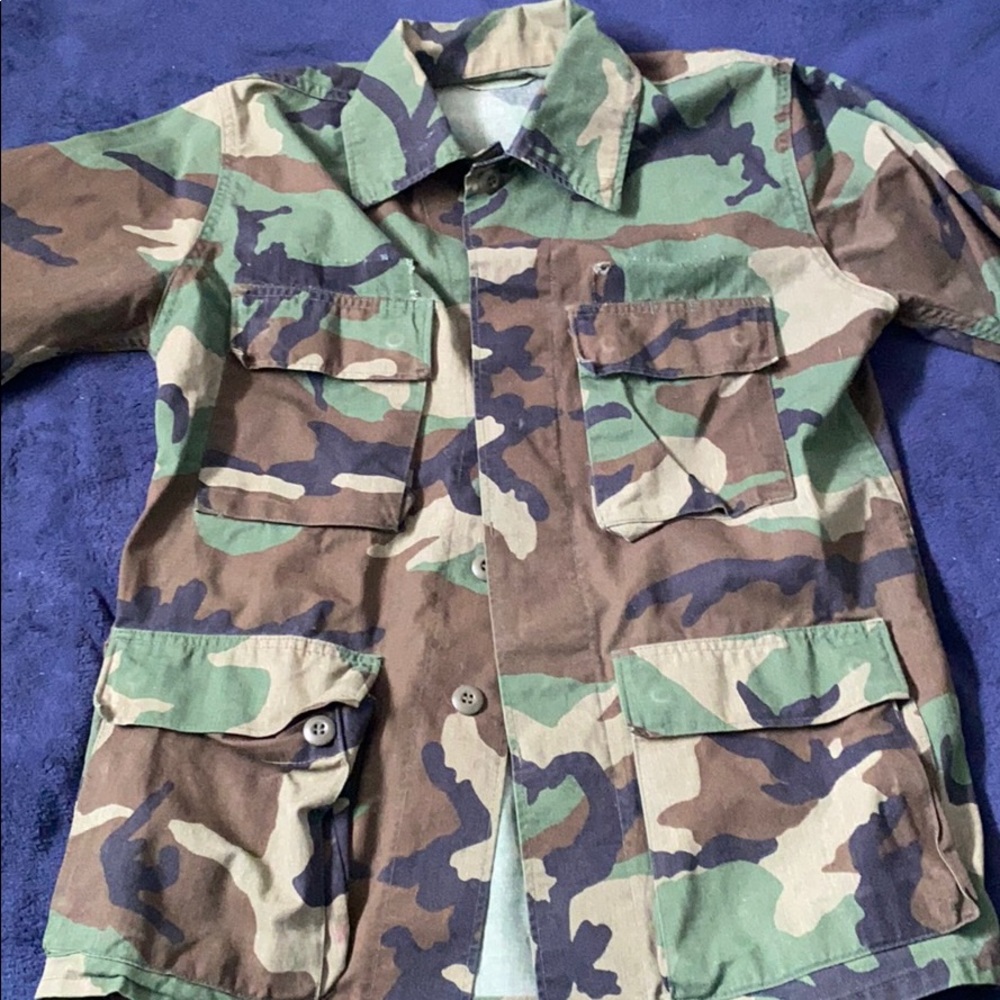 Clearing my closet! Feel free to make an offer!